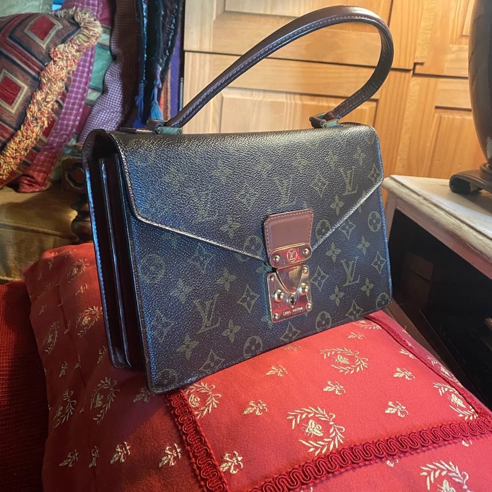 Brand new / original Louis Vuitton Purse - Picture 3 of 7